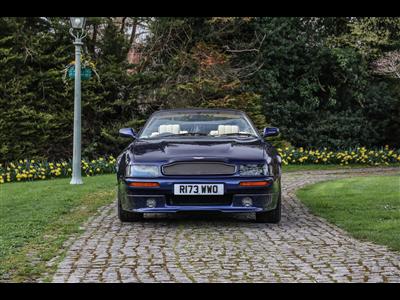 Aston Martin+V8 Volante